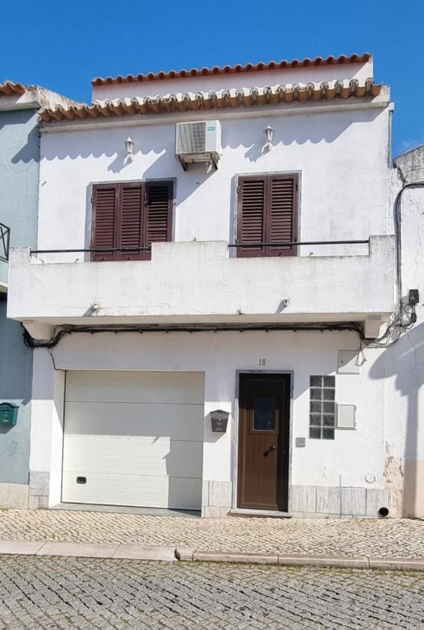 Casa Da Rua Da Fonte Villa Ferreira Do Alentejo Eksteriør billede